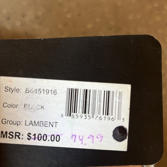 GUESS duffle/purse - Picture 11 of 11